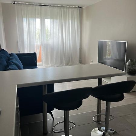 Apartament Mokotow Near City Center Varşovia Exterior foto